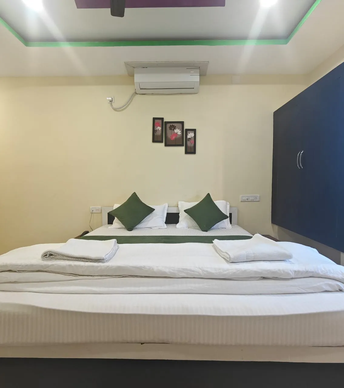 luxury eco resort room india